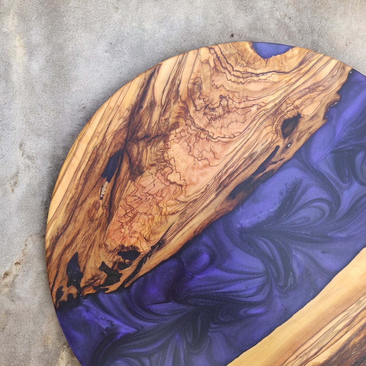 Resin Charcuterie Board: Olive Wood Epoxy River Cheese Board