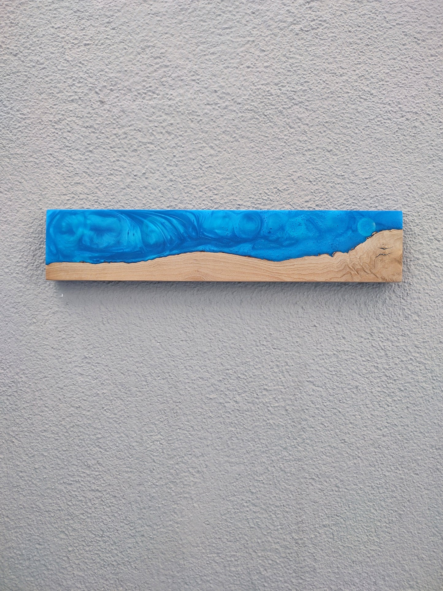 Handmade Walnut Wood Magnetic Knife Block with Resin