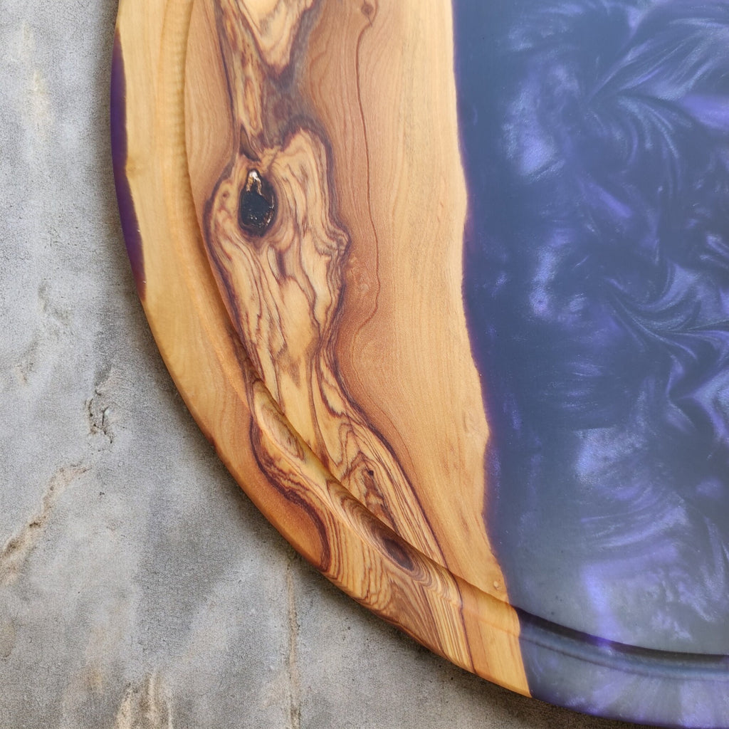 Resin Charcuterie Board: Olive Wood Epoxy River Cheese Board