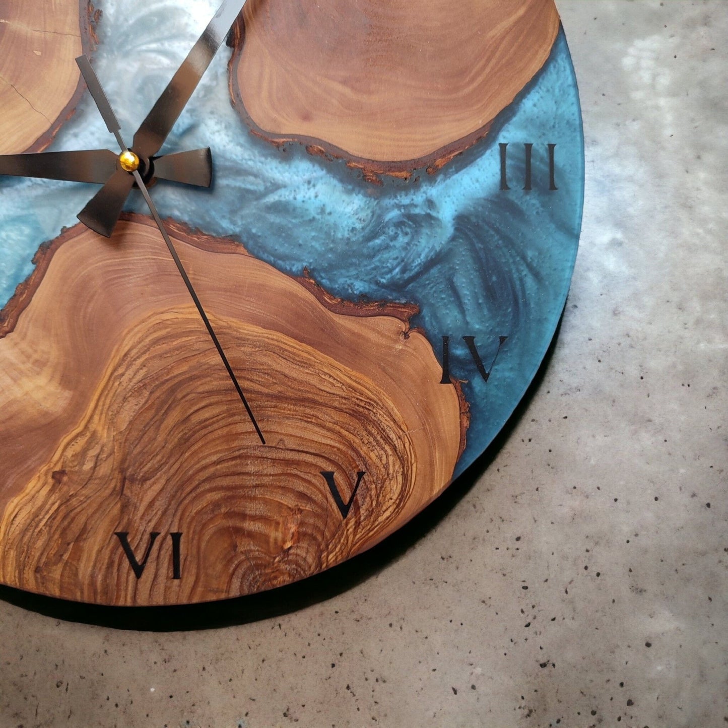 Handmade Olive Wood Resin Wall Clock: Unique Epoxy Decor