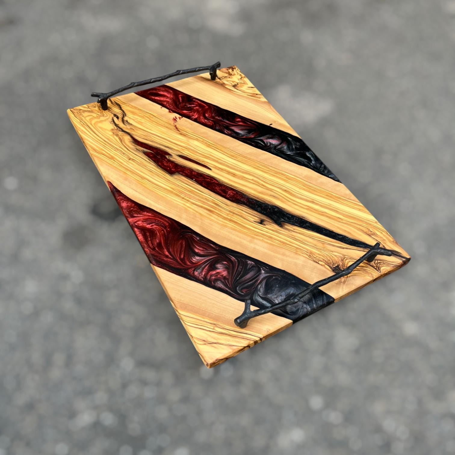 Custom Resin Olive Wood Cheese Board for Housewarming Gift